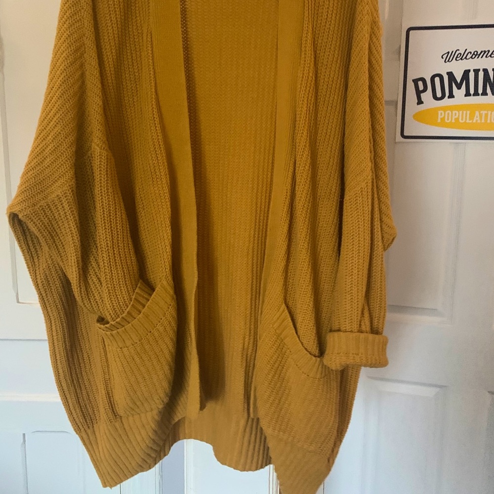 Oversized Cardigan - Urban Outfitters